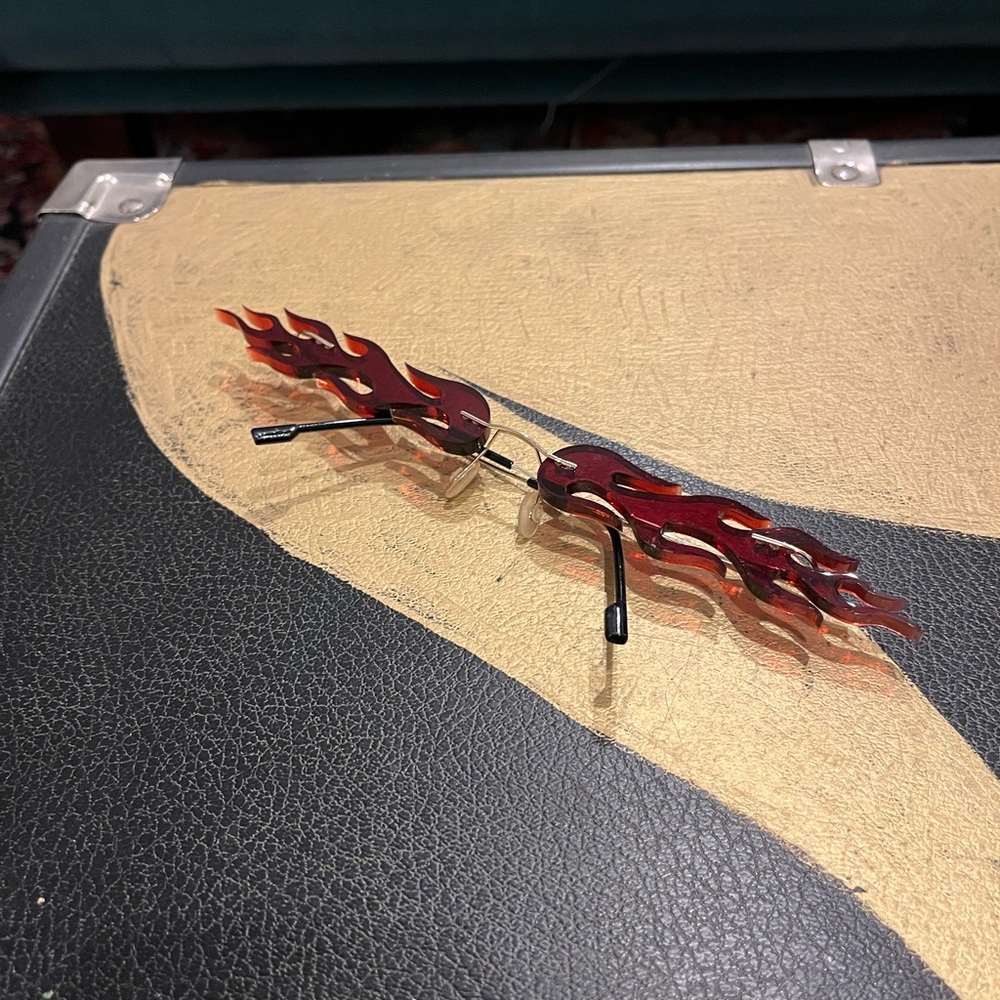 Flame Design Sunglasses in Red
